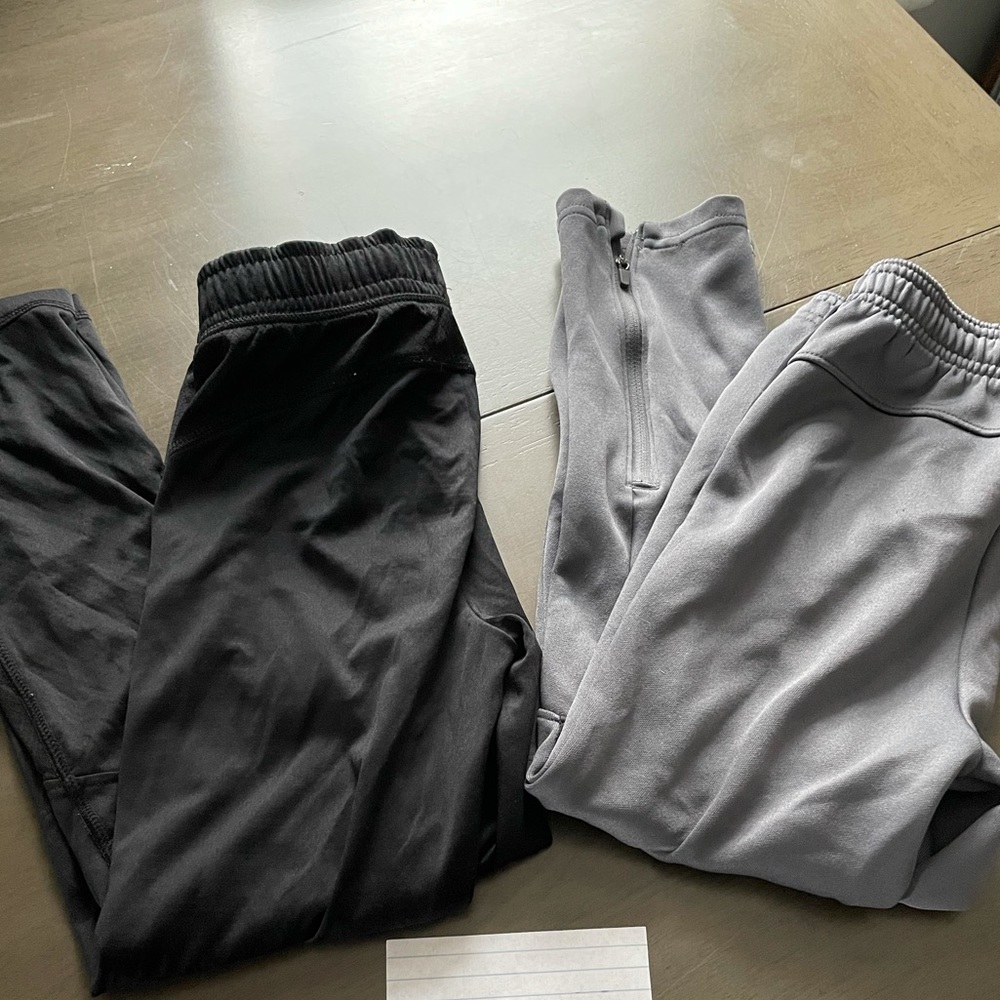6/7 Boy Sweatpants Lot